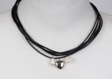6 string Leather necklace with silver harth