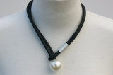 (45 cm)Black/silver  design with peral